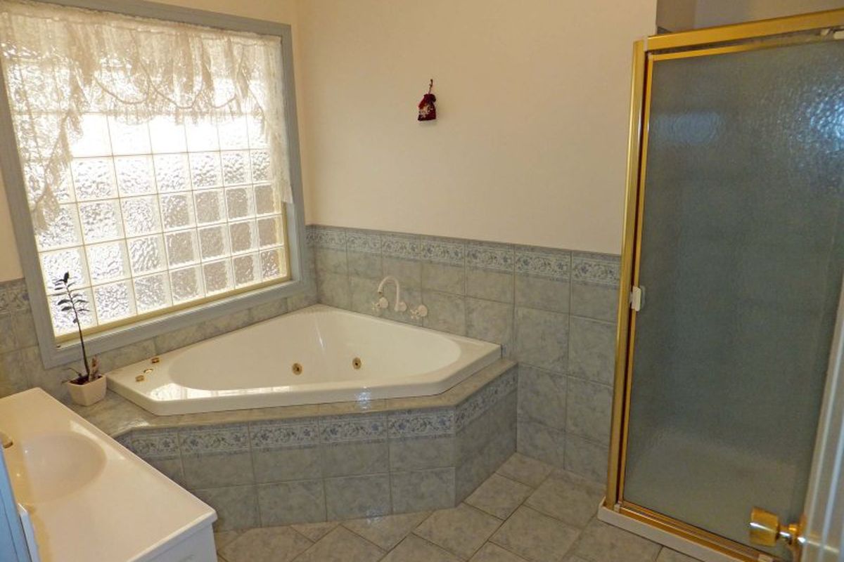 9 Koala Court, Kyabram