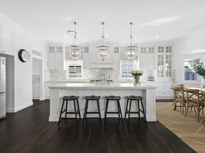 295 Hawthorne Road, Hawthorne