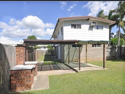 1 Emerson Ct, South Gladstone