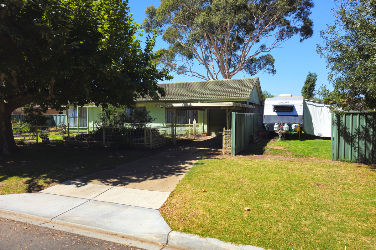 6 Cox Avenue, Tongala