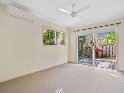63/1 Grange Boulevard, Upper Coomera