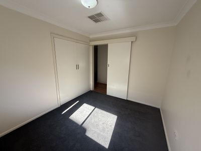 22 Weston Street, Parkes