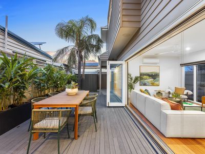 23 Robbs Road, West Footscray