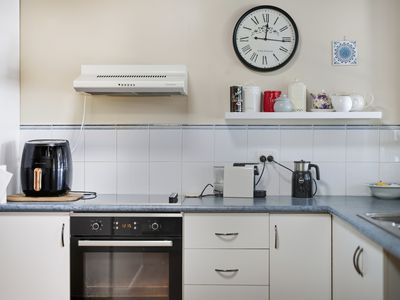 4 Mary Street, George Town