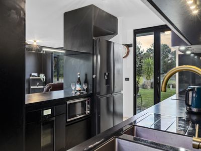 4 Pinewood Lane , Tocumwal