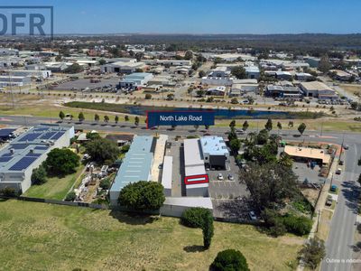 13 / 800 North Lake Road, Cockburn Central