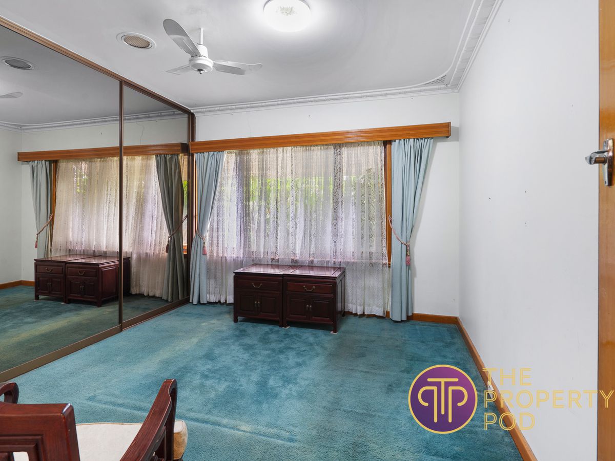 50 Howes Crescent, Dianella