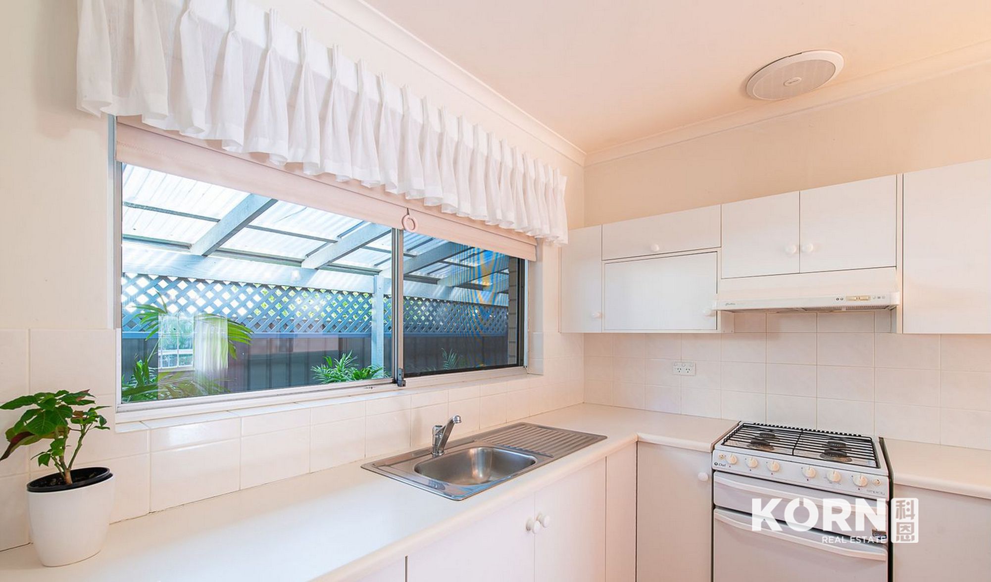 4 / 122 L'Estrange St, Glenunga