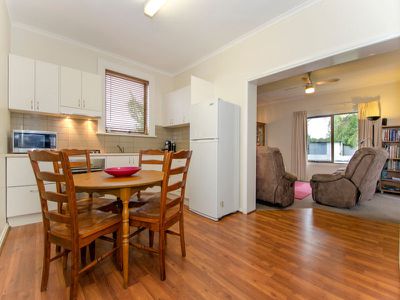 17 Cockburn Street, Mount Gambier