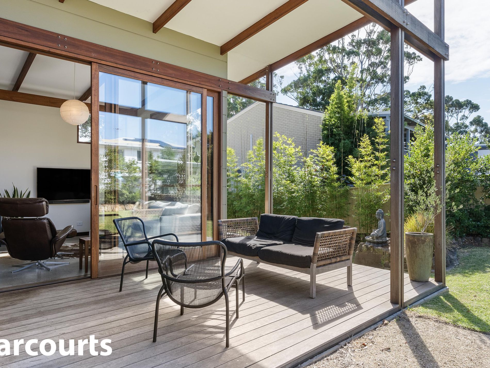 26 Ross Avenue, Narrawallee