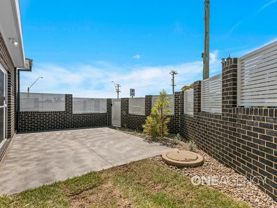 2 / 94 Shellharbour Road, Lake Illawarra