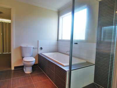 1 / 1584 Dandenong Road, Huntingdale
