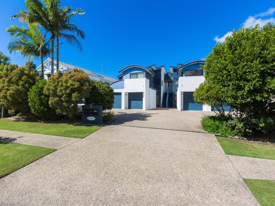 1 / 10 Carrothool Place, Mooloolaba