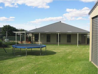 21 Englewood Drive, Dubbo