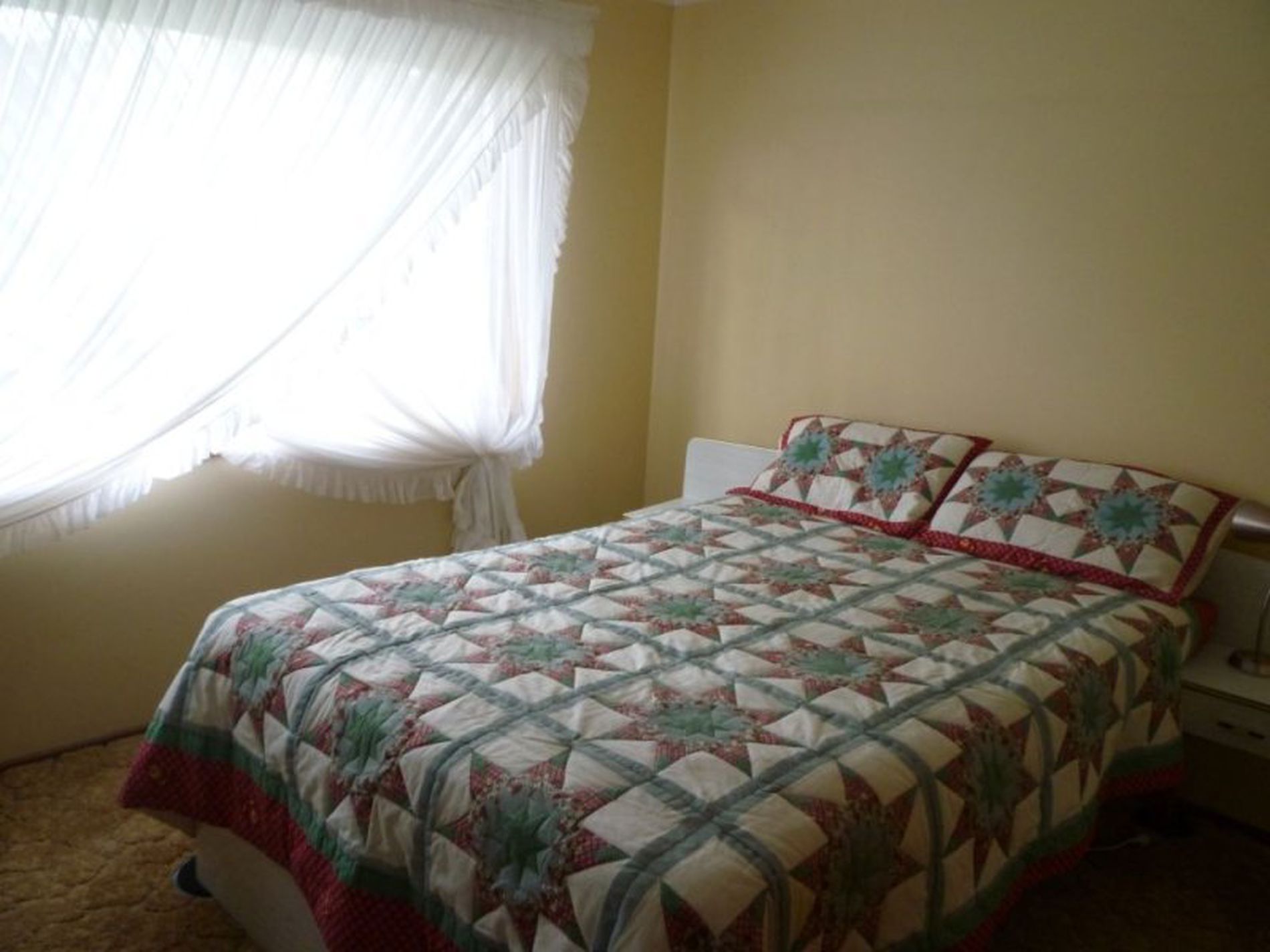 31 River Road, Lake Tabourie