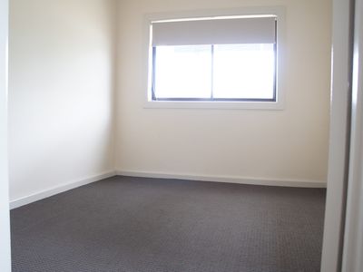 15 Alexander Avenue, Horsham