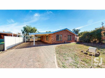 43 Oxley Circle, Dubbo