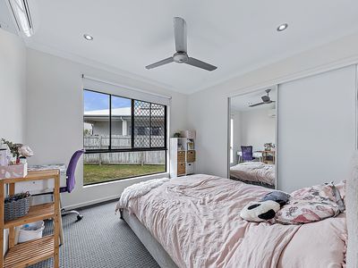 4 Keel Court, Cannonvale