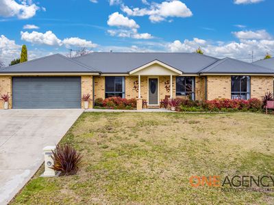 30 Rosemont Avenue, Kelso