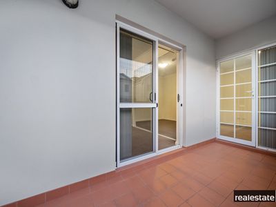 8 / 105 Colin Street, West Perth