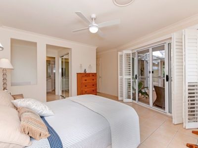 11 Sovereign Strait, Karalee