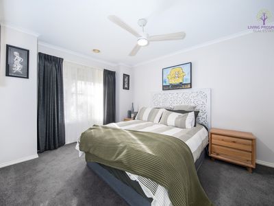 21 Emperor Parade, Tarneit