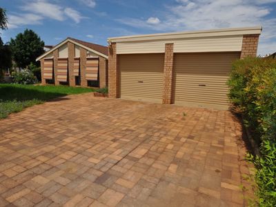 5 Osborne Place, Dubbo