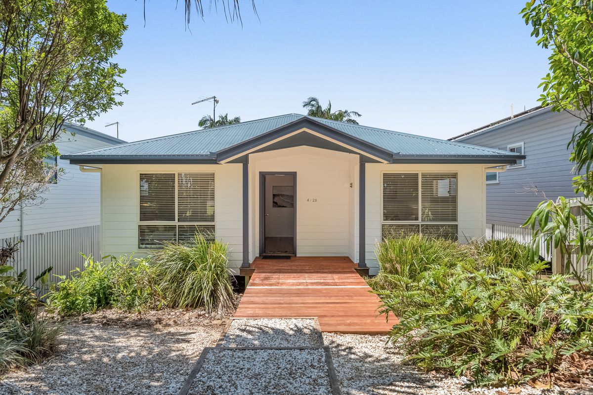 4 / 28 Isabella Drive, Skennars Head