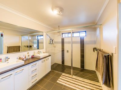 2-4 Darcie Street, Kingaroy