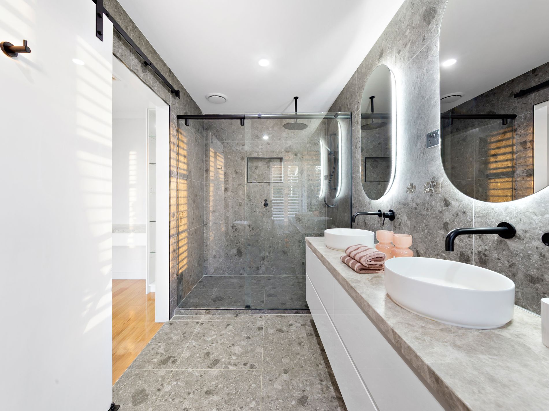 8 Pinnacle Way, Fraser Rise