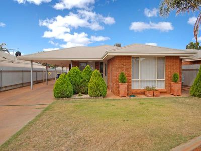 3A Bracklemann Drive, Boulder