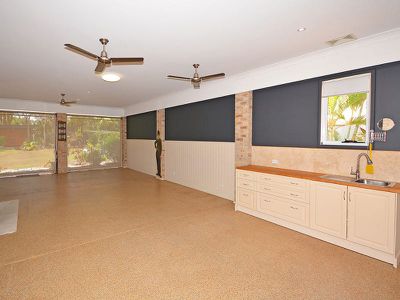 15 Amstal Avenue, Wondunna