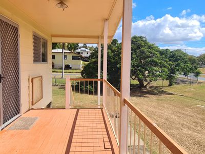 24 Gordon Street, Mount Morgan