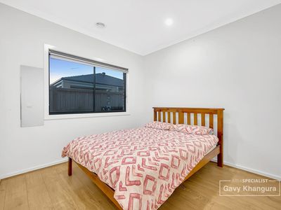 14 Eumeralla Street, Wollert