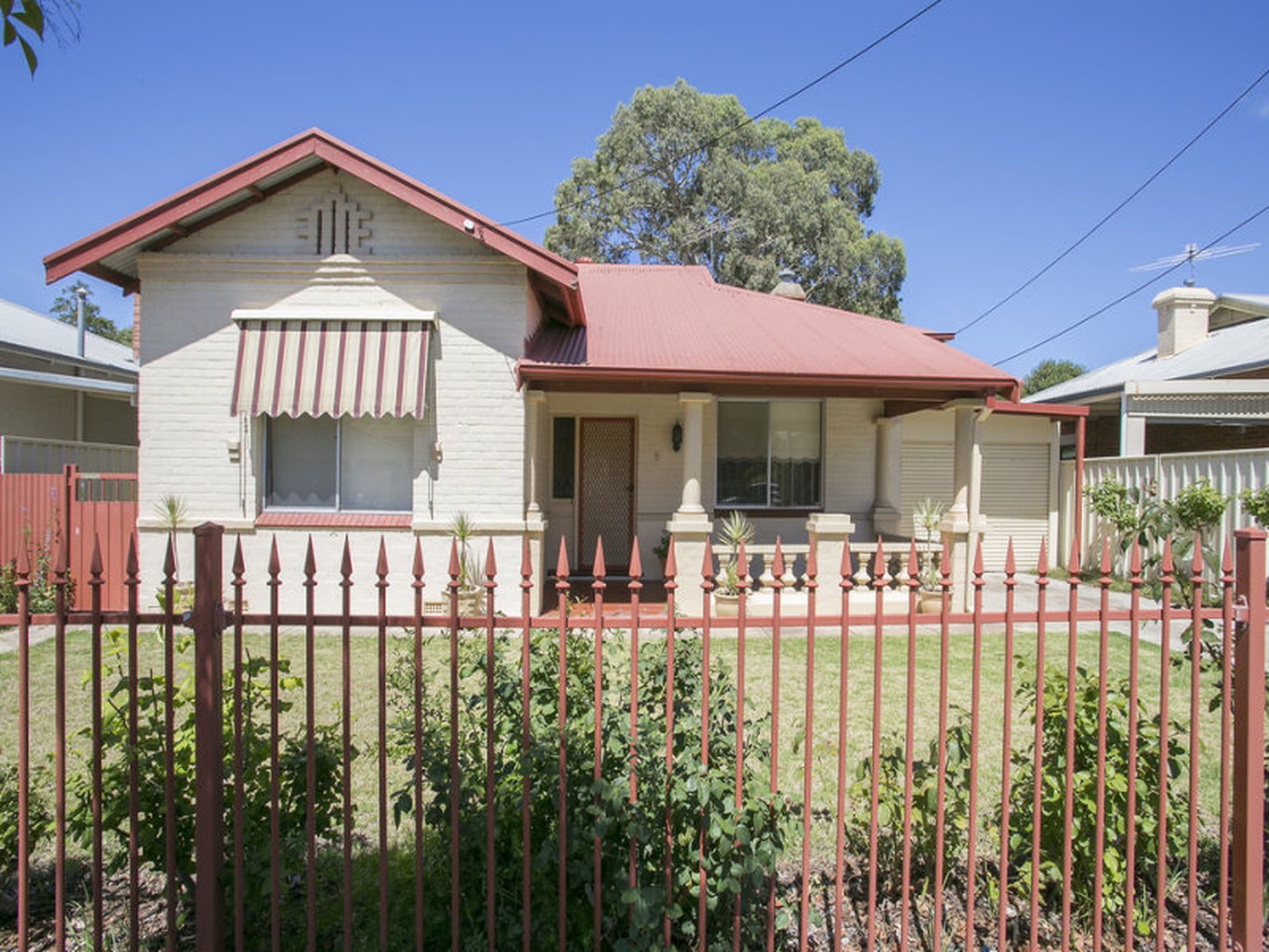 5 Lincoln Avenue, Plympton