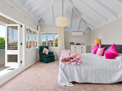 31 Milford Road, Milford