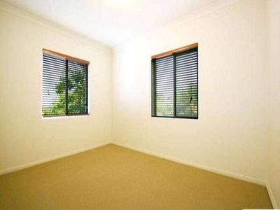 5 / 11A Kembla Street, Wollongong