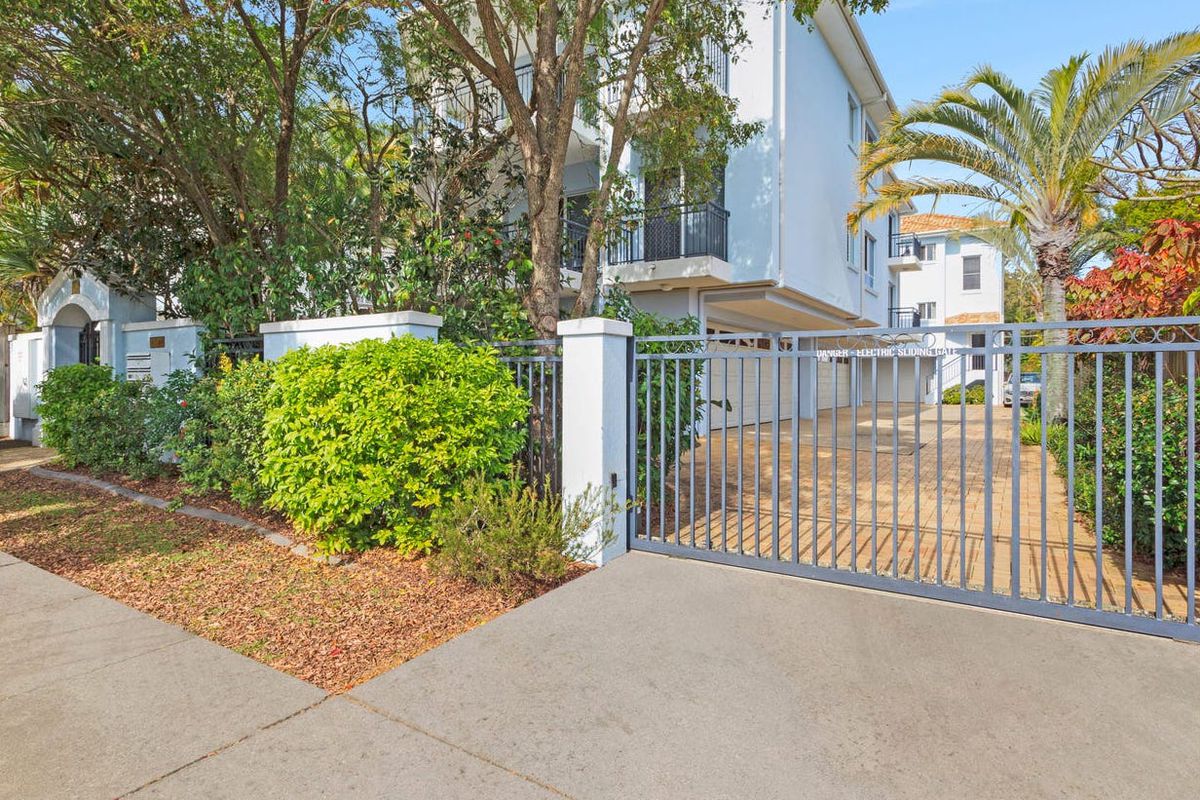 4 / 34 Burleigh Street, Burleigh Heads
