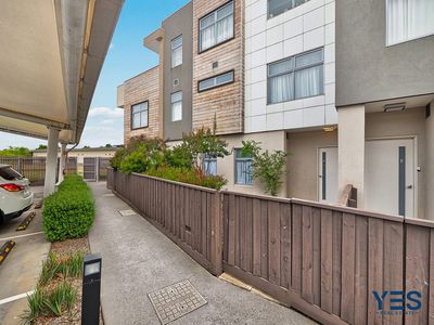 13 / 302 Golf Links Road, Narre Warren