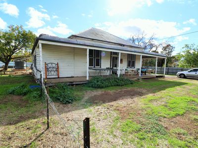 4 Salisbury Street, Quambatook