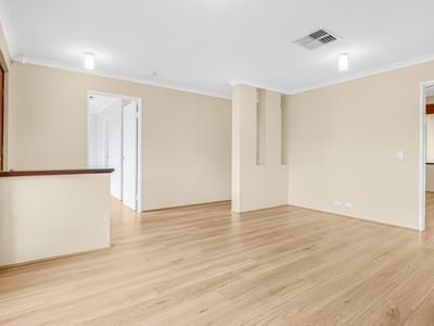 6 Borah Court, Caversham