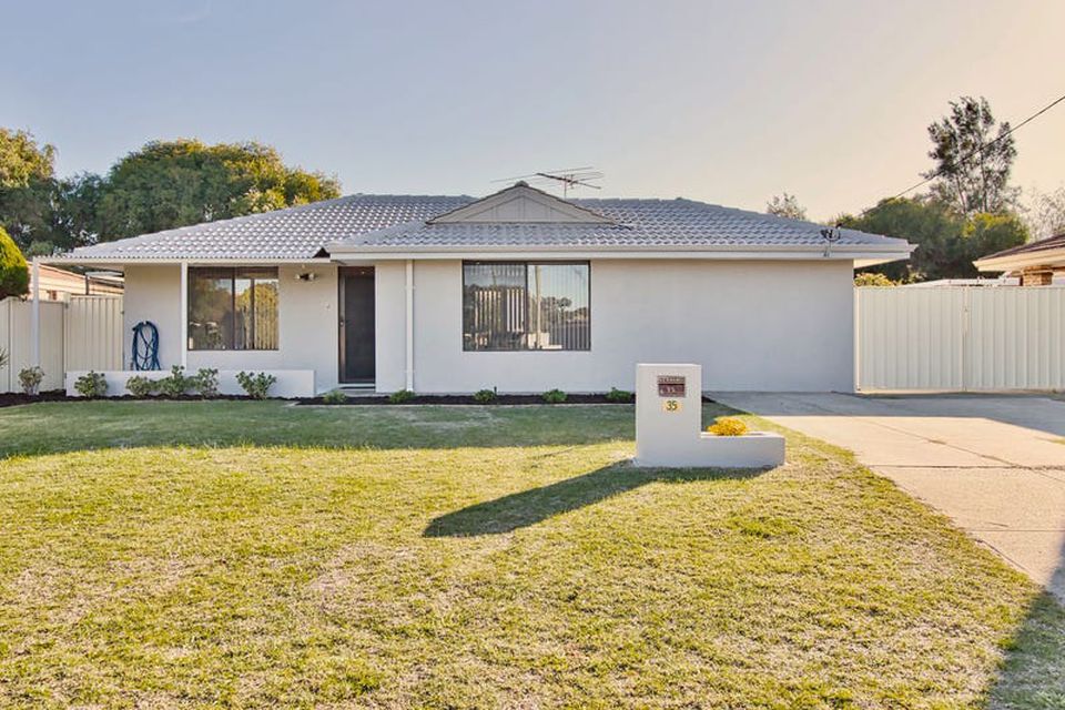 35 Kurrajong Road , Safety Bay