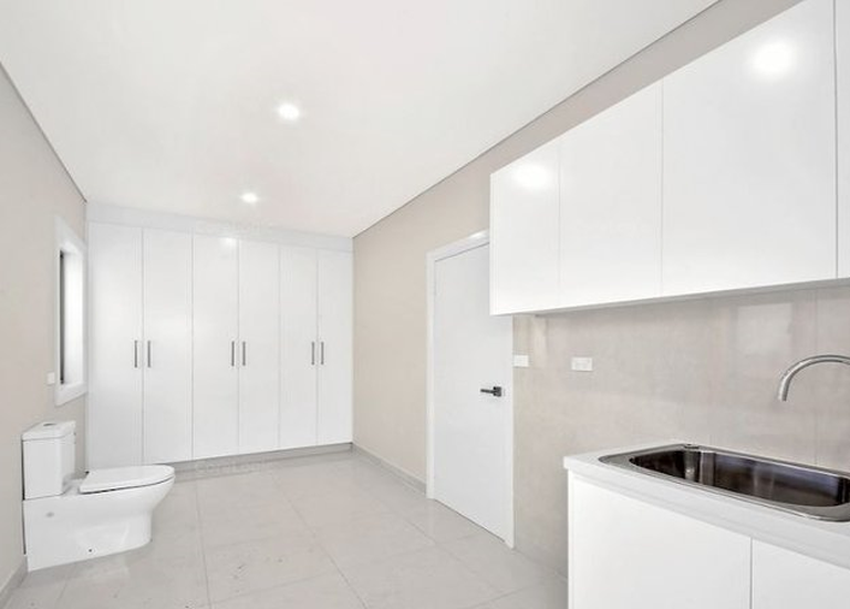 21 Kale Road, Spring Farm