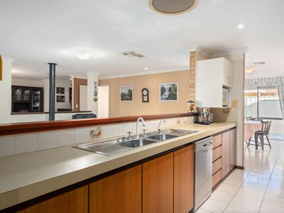 3 Paperbark Way, Morley