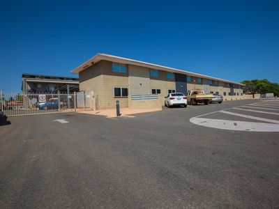 8 / 4 Clam Court, South Hedland