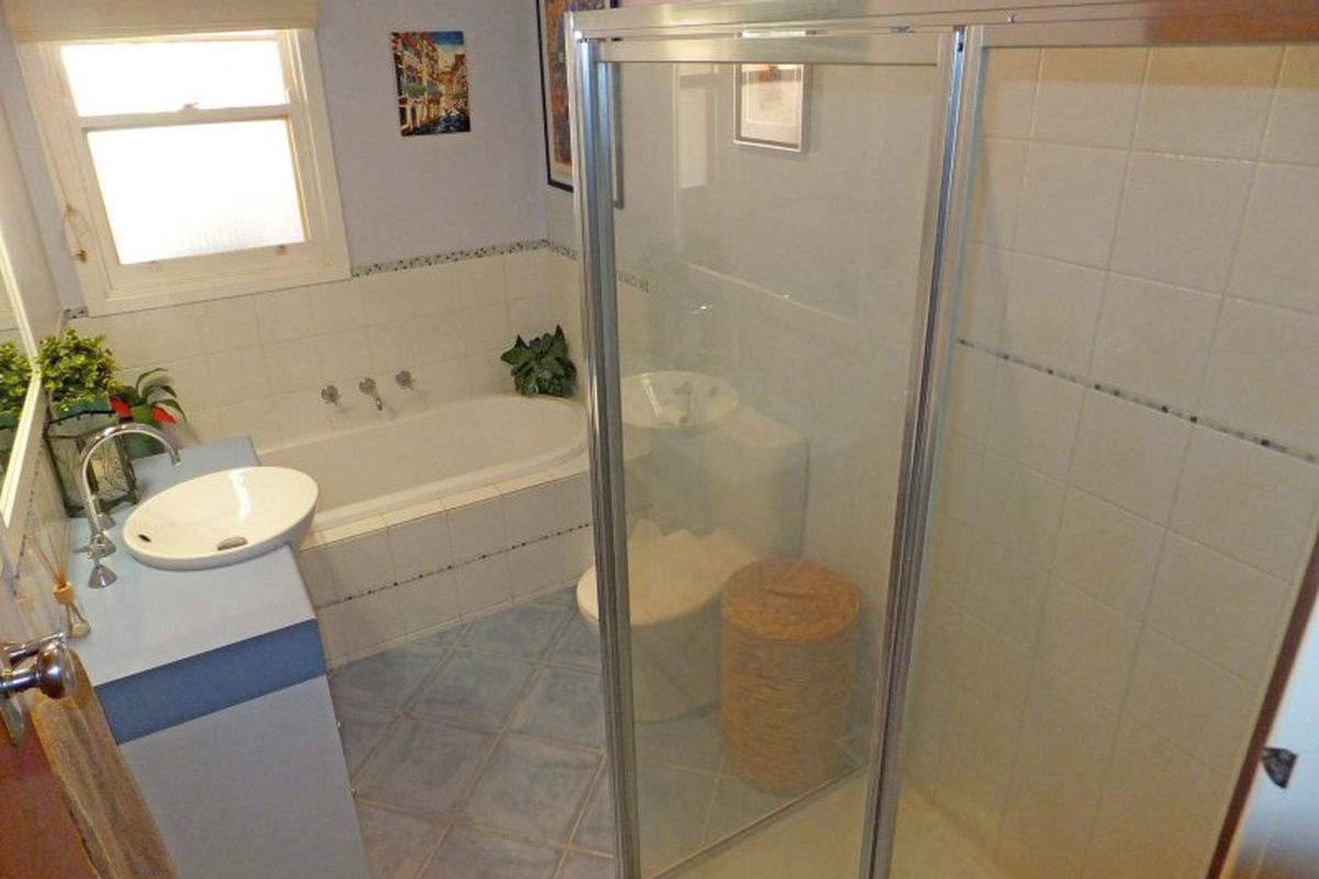 8 Saunders Street, Kyabram