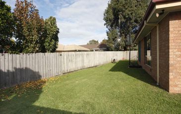 7 Hopwood Court, Narre Warren