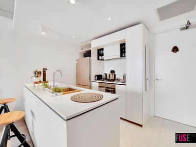 8 / 35 Eastlake Parade, Kingston