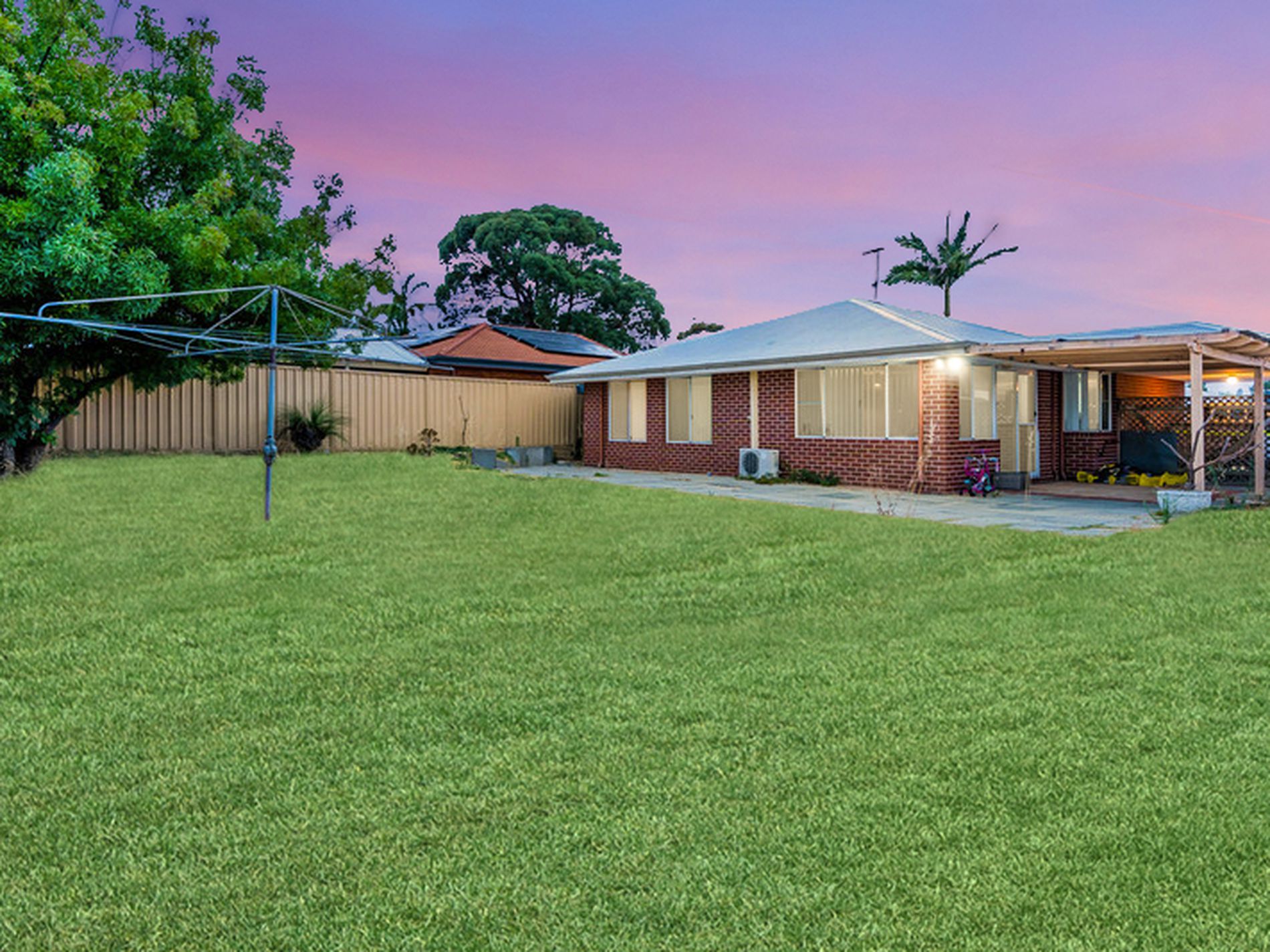 20 Claredon Court, Alexander Heights
