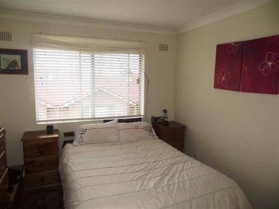 7 / 10 Montague  St, Fairy Meadow
